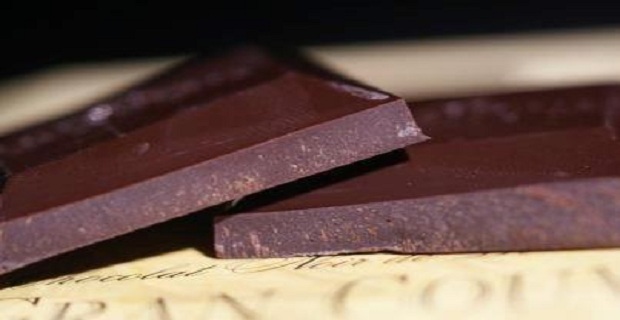 Meno infarti ed ictus con 100 grammi di cioccolato