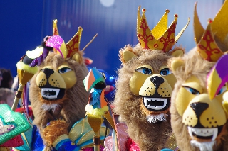 Maschere di leoni buffi per ridere a Carnevale
