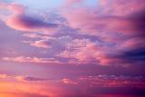 Immagine colore Belle nuvole di colore rosato e violaceo