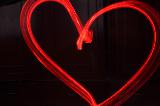 Immagine cuore Cuore rosso attraversato dalla luce
