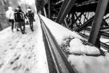 Immagine disegno Disegno di cuore sulla neve su ponte americano