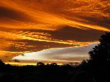 Immagine minaccioso Meraviglioso, minaccioso cielo nuvoloso arancione